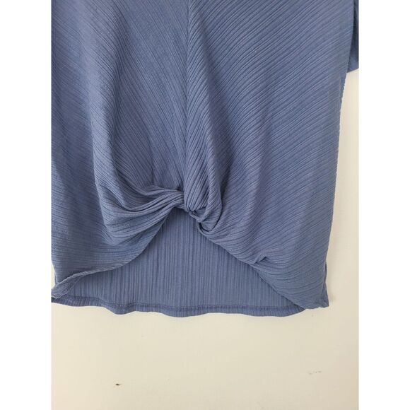 W5 Blouse Medium Womens Short Sleeve Blue V Neck Pullover Gathered Front - Picture 3 of 6